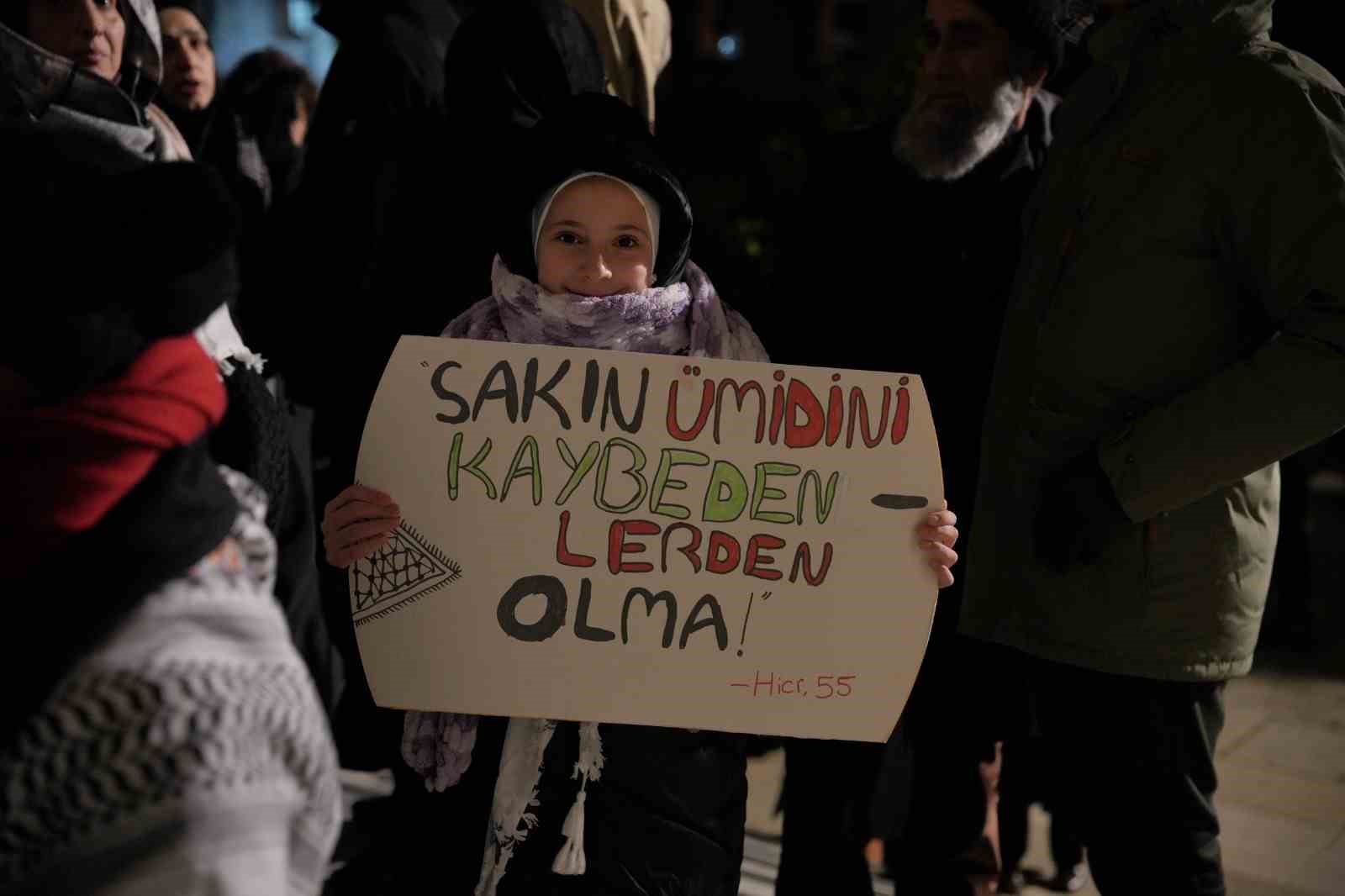 İstanbul’daki Filistin yürüyüşüne yaklaşık 520 bin kişi katıldı
