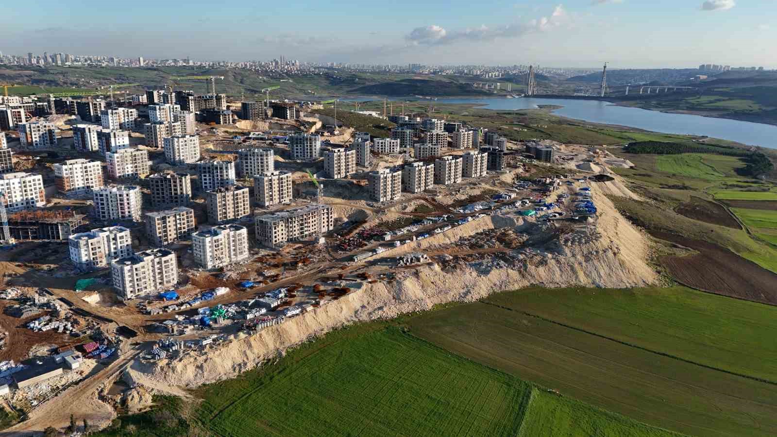 İstanbul’un kuzeyinde yeni bir şehir yükseliyor
