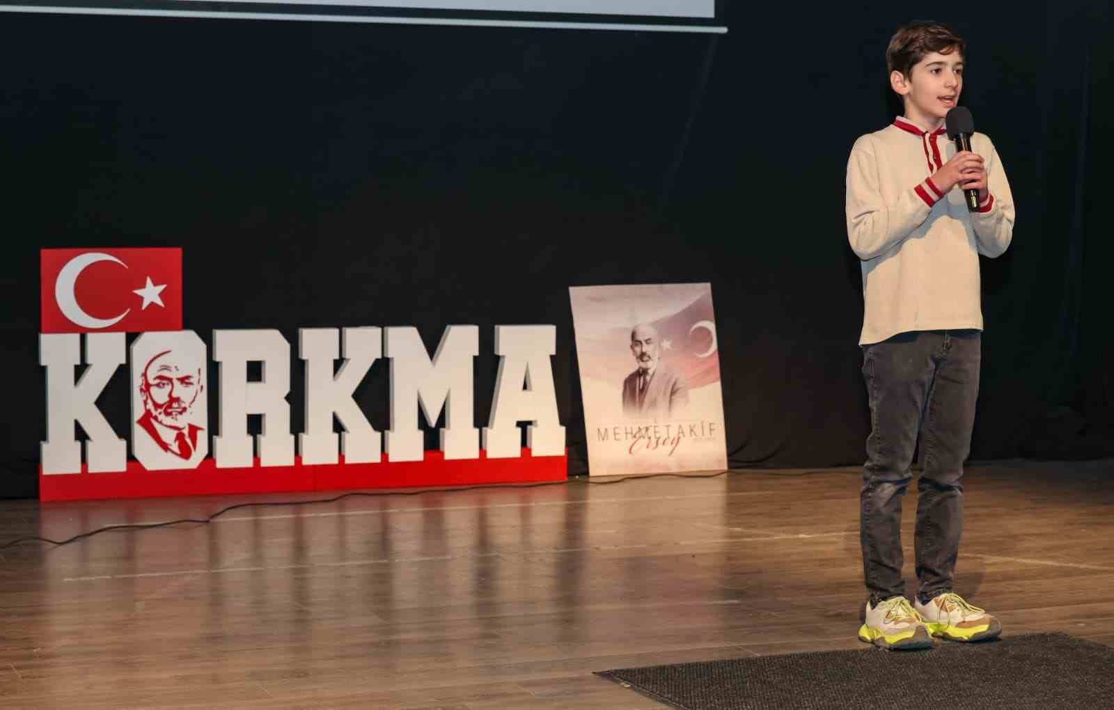 İstiklal Marşı’nın 105’inci yılı Tunceli’de coşkuyla anıldı
