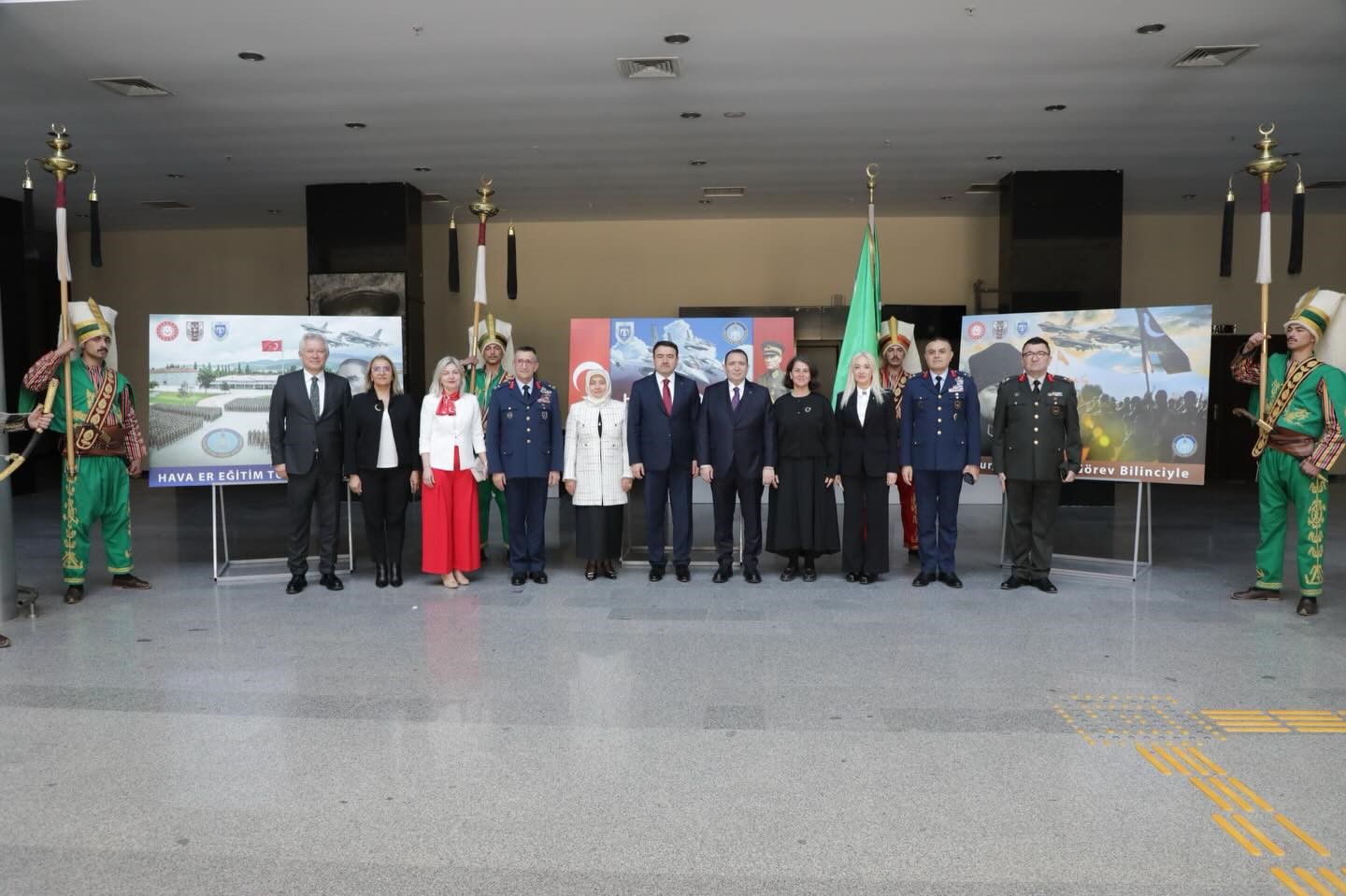 "İstiklale Giden Yolda Türkiye Şehitlerini Anıyor" programı Kütahya’da düzenlendi
