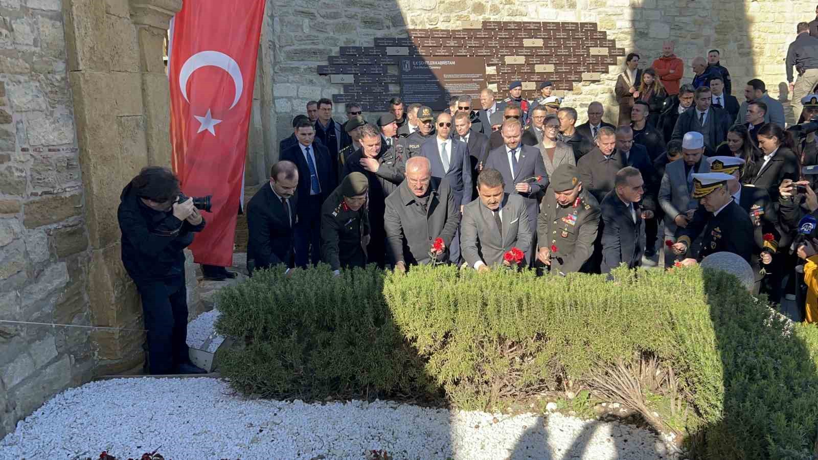 İtilaf Devletleri’nin Gelibolu Yarımadası’nı Tahliyesinin 110’uncu yılı kutlandı
İtilaf Devletleri’nin Gelibolu Yarımadası’nı Tahliyesinin 110’uncu yılı kutlandı