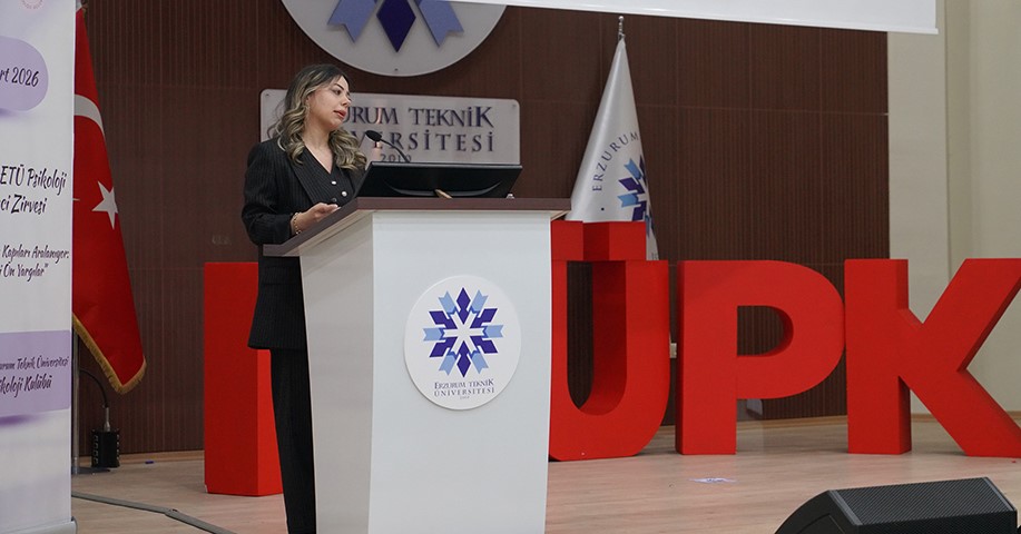 IV. ulusal ETÜ psikoloji öğrenci zirvesi "Terapi odasının kapıları aralanıyor" temasıyla gerçekleştirildi
IV. ulusal ETÜ psikoloji öğrenci zirvesi "Terapi odasının kapıları aralanıyor" temasıyla gerçekleştirildi