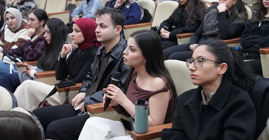 IV. ulusal ETÜ psikoloji öğrenci zirvesi "Terapi odasının kapıları aralanıyor" temasıyla gerçekleştirildi
IV. ulusal ETÜ psikoloji öğrenci zirvesi "Terapi odasının kapıları aralanıyor" temasıyla gerçekleştirildi