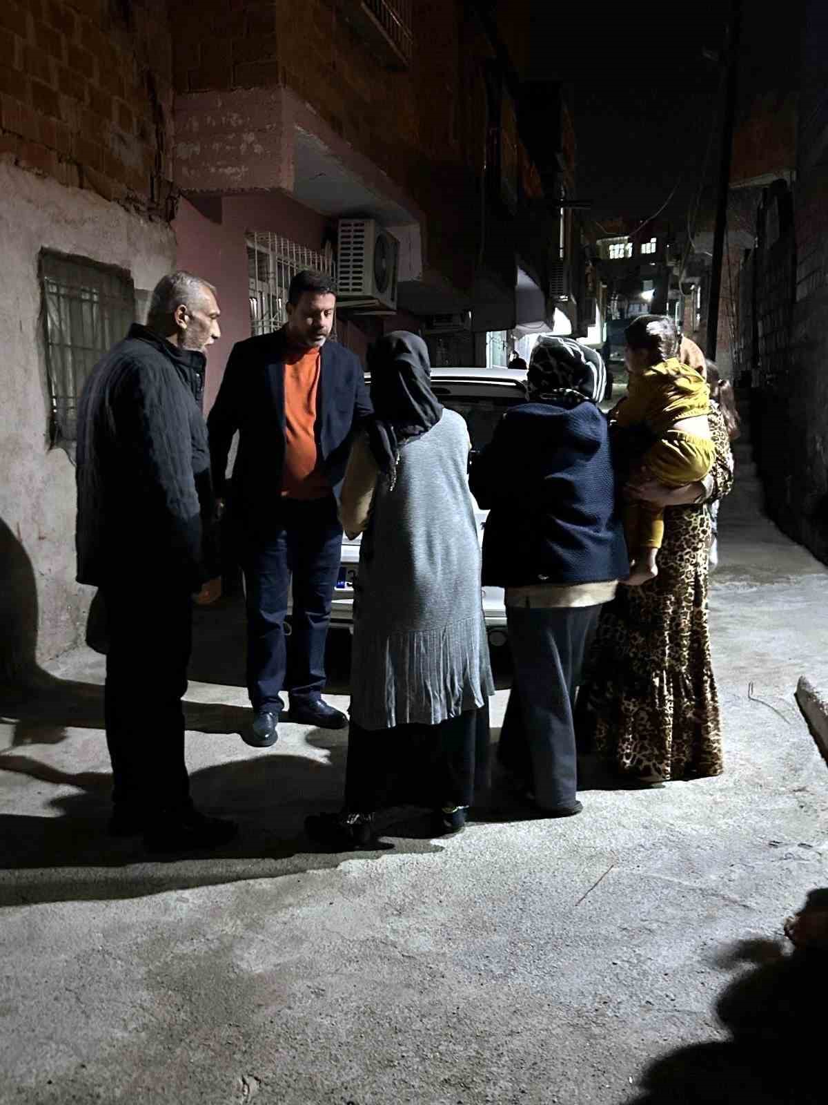 ‘İyilik bulaşıcıdır’ diyerek yola çıktı, ihtiyaç sahiplerinin babası oldu
‘İyilik bulaşıcıdır’ diyerek yola çıktı, ihtiyaç sahiplerinin babası oldu