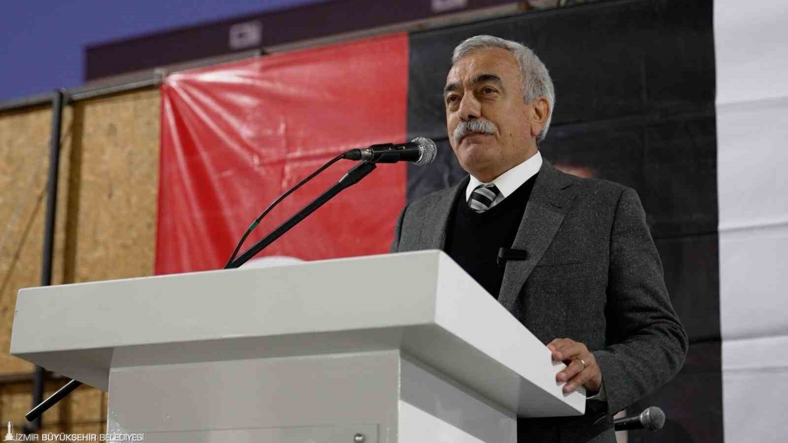 İzmir Büyükşehir Belediyesi ilk iftar sofrasını Gaziemir’de kurdu
