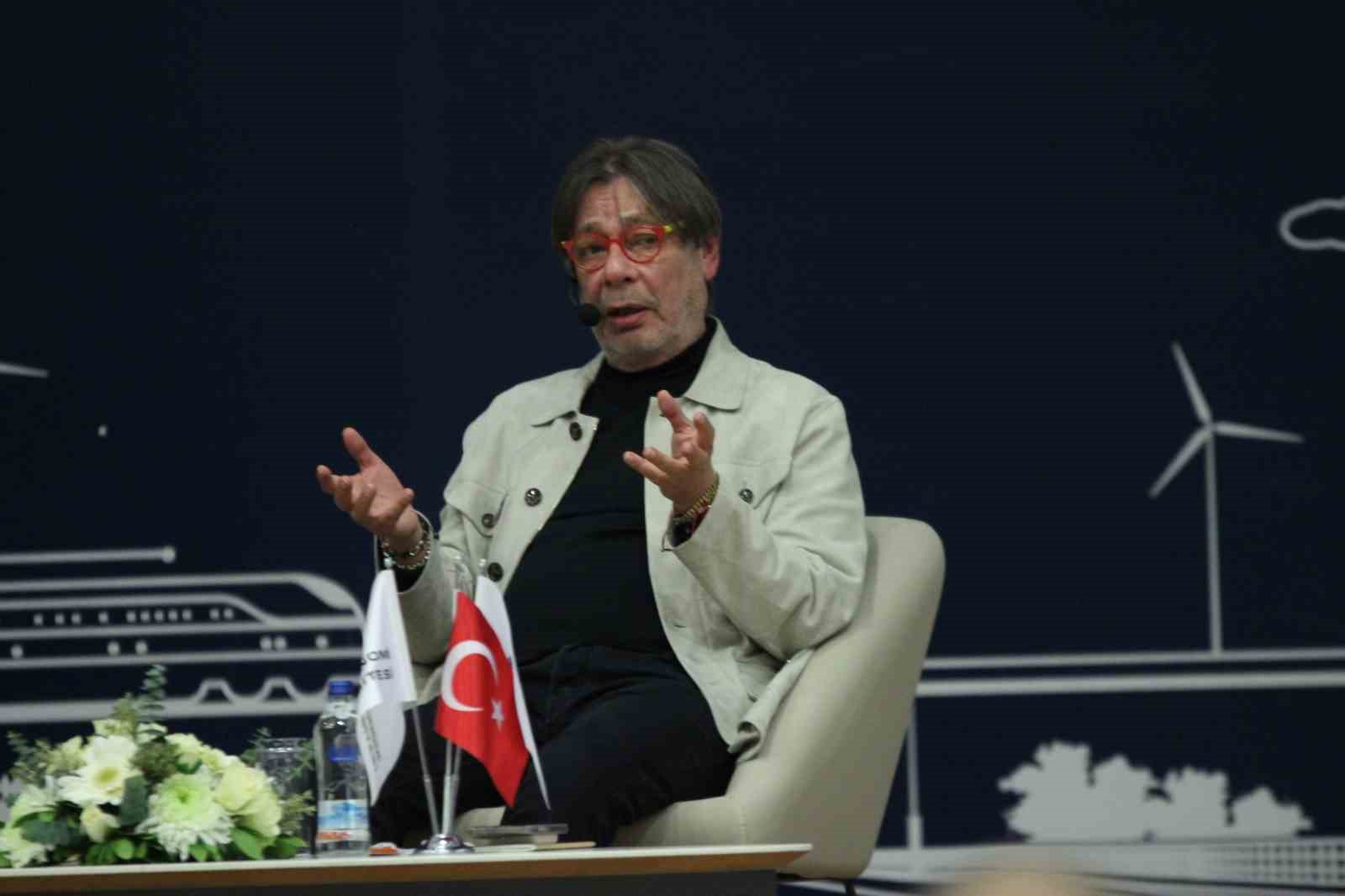 İzmir Ekonomi Üniversitesi Spor Yöneticiliği Sertifika Programı başladı
