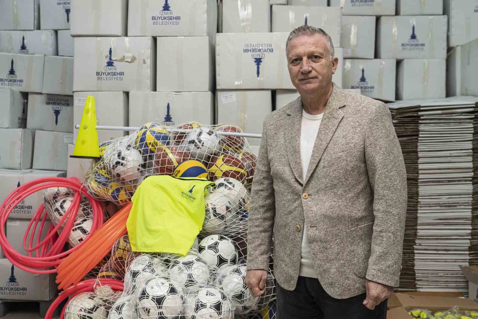 İzmir’de amatör spora 25 milyon TL’lik can suyu
