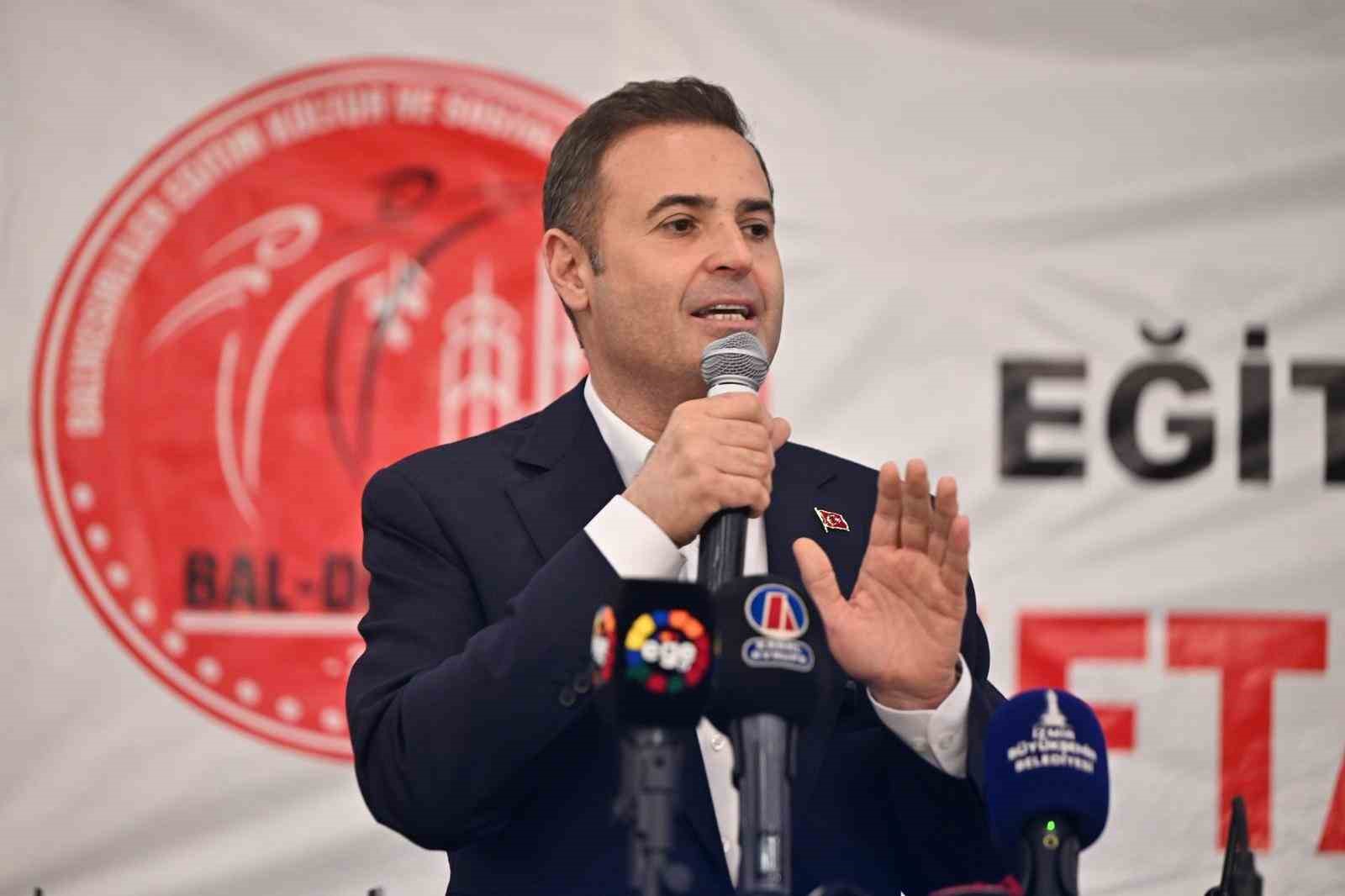 İzmir’de Balıkesir rüzgarı
