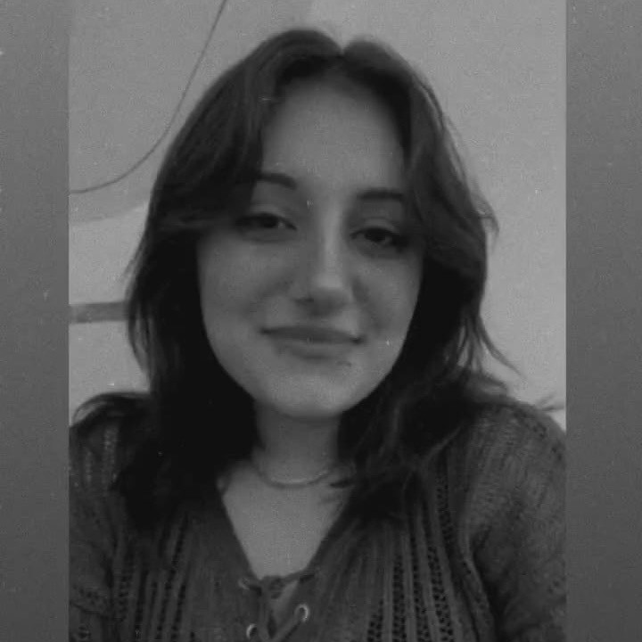 İzmir’de burun estetiği için ameliyat olan 23 yaşındaki genç kız hayatını kaybetti
