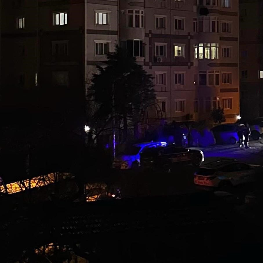 İzmir’de işe gitmek için evden çıkan genç silahlı saldırıda öldü
İzmir’de işe gitmek için evden çıkan genç silahlı saldırıda öldü