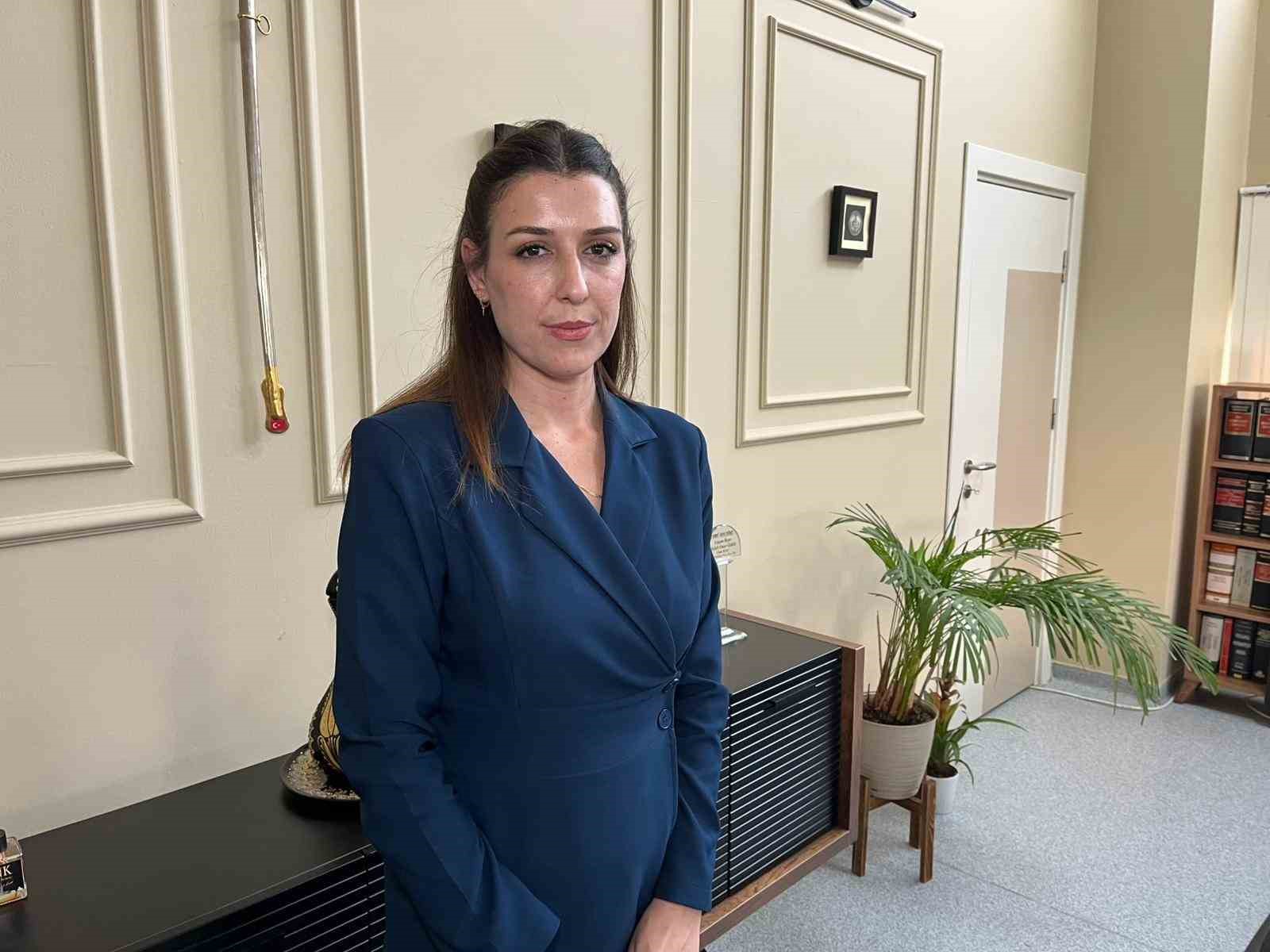 İzmir’de özel okulda akran zorbalığı ve veli şiddeti
İzmir’de özel okulda akran zorbalığı ve veli şiddeti