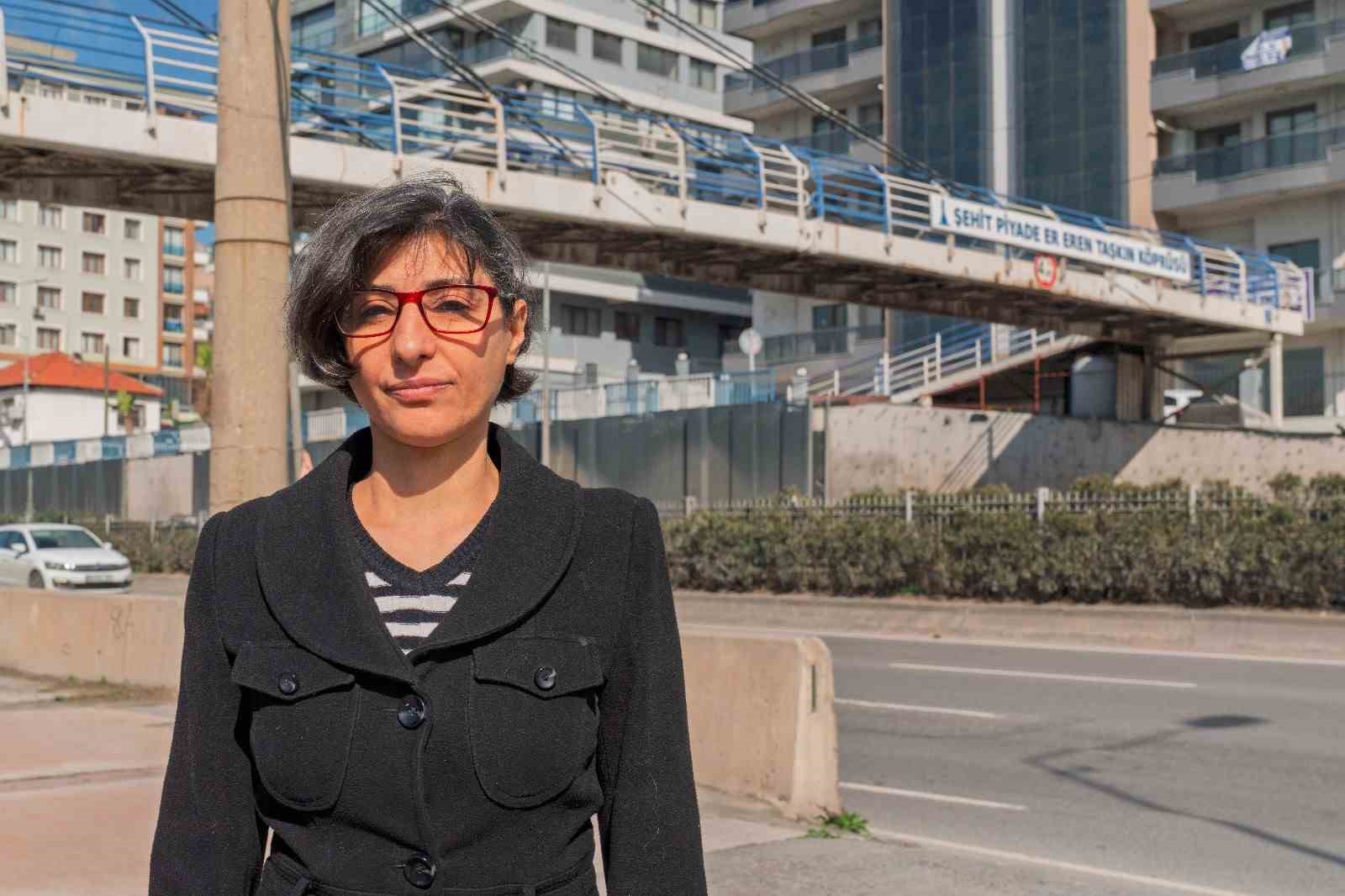 İzmir’de şehitlerin isimleri üstgeçitlerde yaşayacak
İzmir’de şehitlerin isimleri üstgeçitlerde yaşayacak