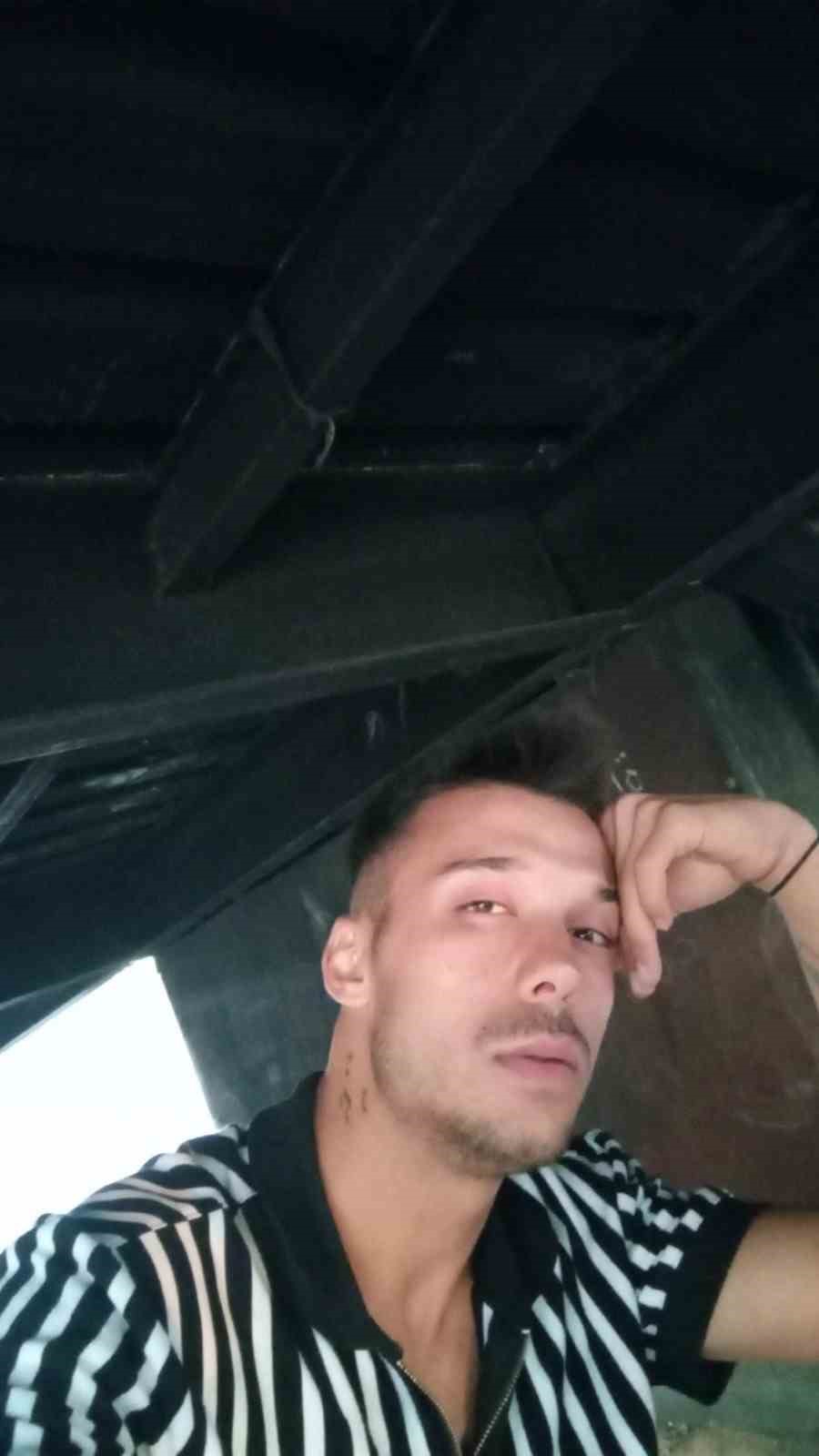 İzmir’de yolu kesilerek bıçaklanan müzisyen hayatını kaybetti
