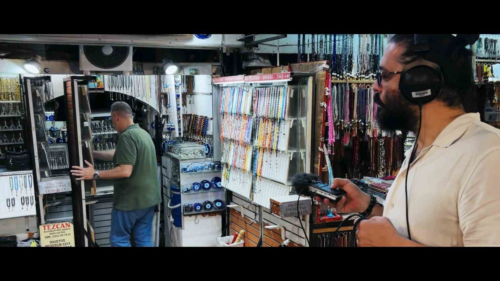 İzmir’i dinleyen film: Kıyının Sesi
