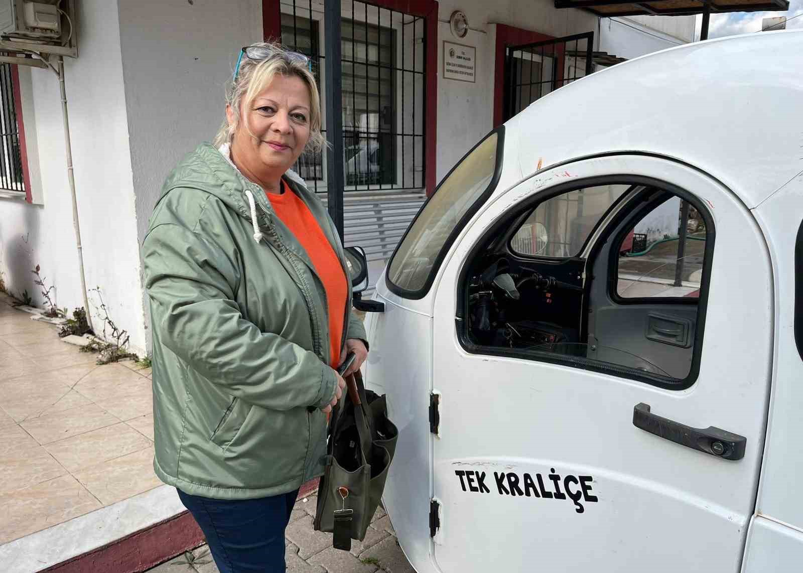 İzmir’in sıra dışı muhtarı: Babasının vasiyetini dinledi, köyün ’Tek Kraliçe’si oldu
