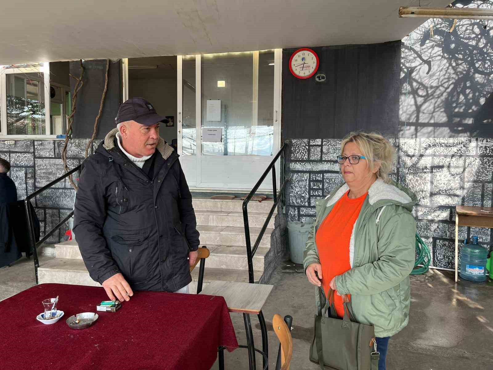 İzmir’in sıra dışı muhtarı: Babasının vasiyetini dinledi, köyün ’Tek Kraliçe’si oldu
