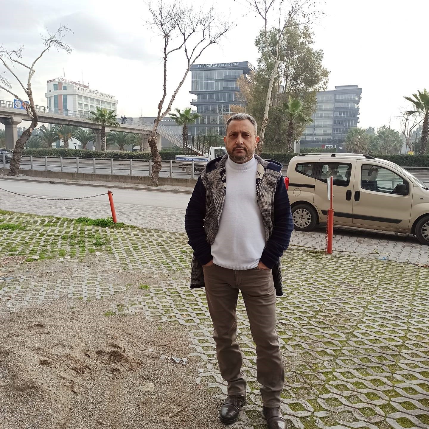 İzmirli gazeteci Hasan Yıldırım, organ nakil için donör bekliyor
