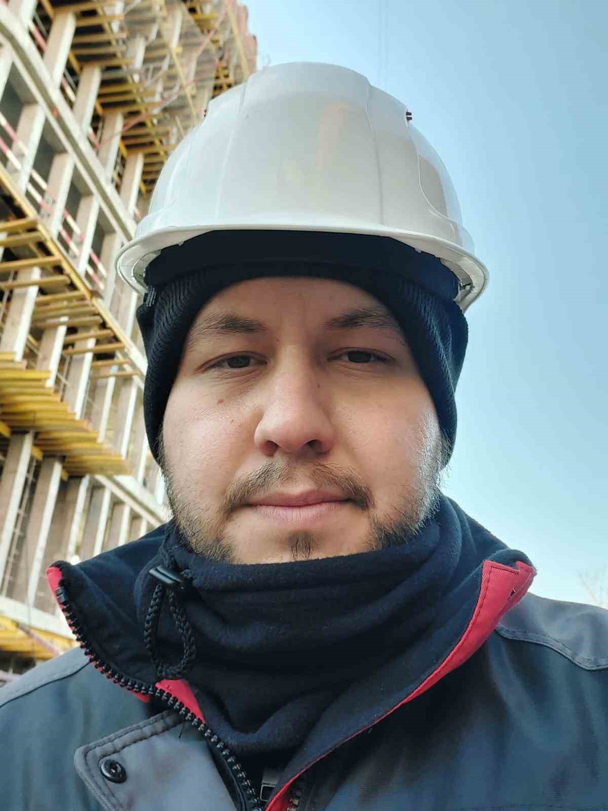 İzmirli mühendis Belgrad’da tutuklandı: Ailesi adalet bekliyor
İzmirli mühendis Belgrad’da tutuklandı: Ailesi adalet bekliyor