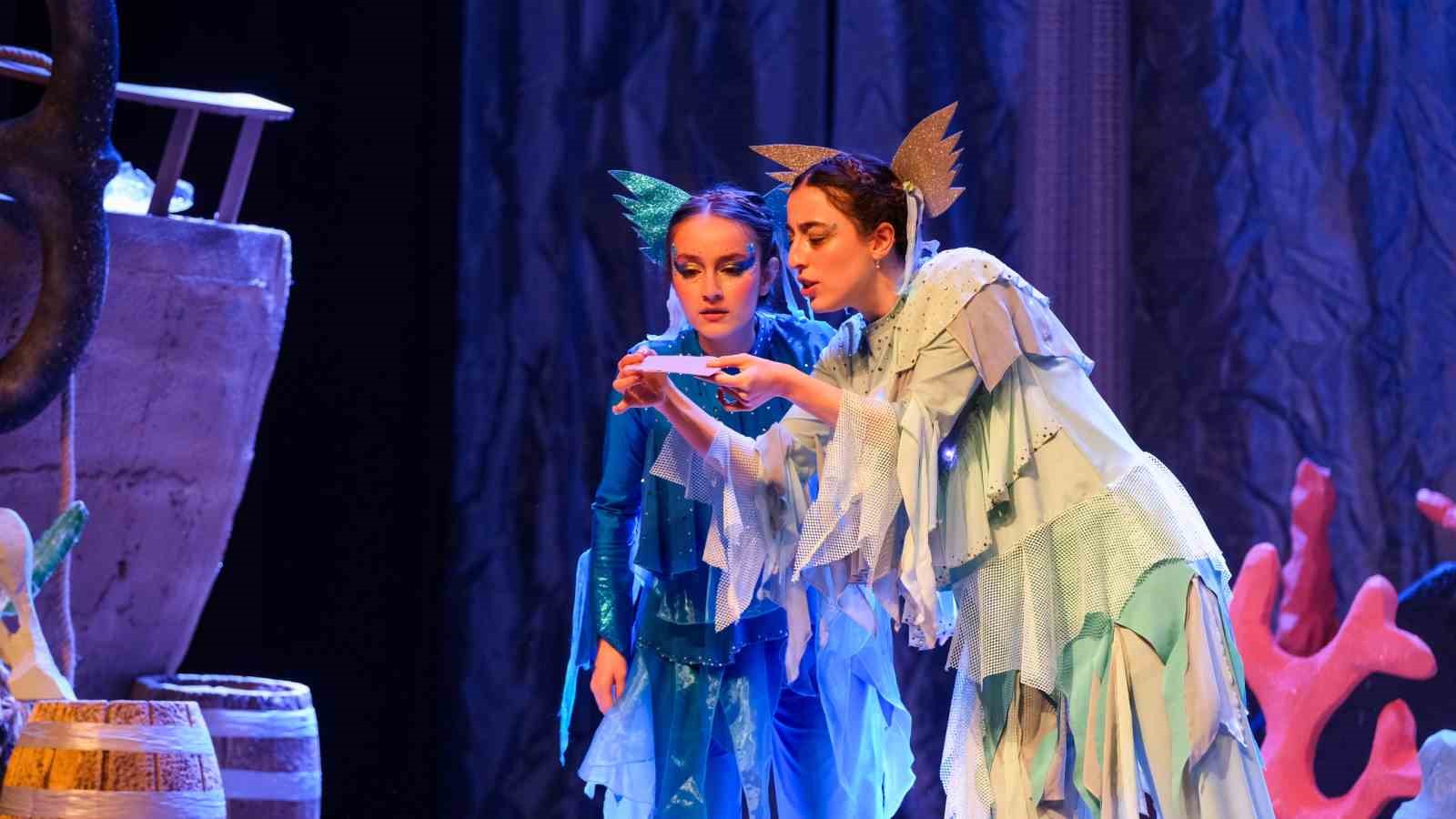 İzmit Körfezi’nin temizlik serüveni tiyatro sahnesinde
