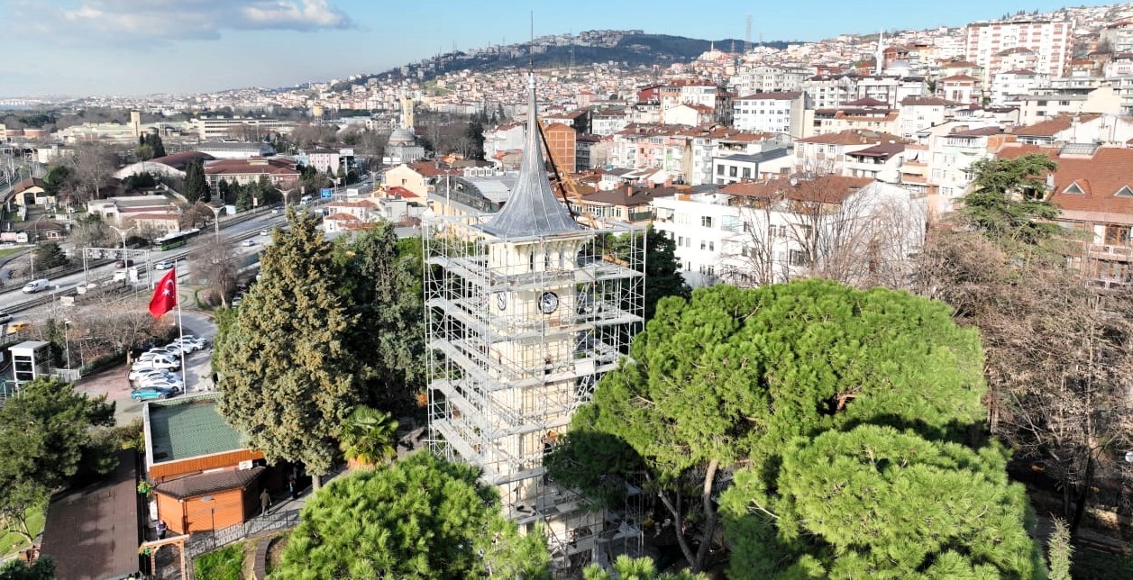 İzmit Saat Kulesi’nde restorasyon çalışmaları sona yaklaştı
