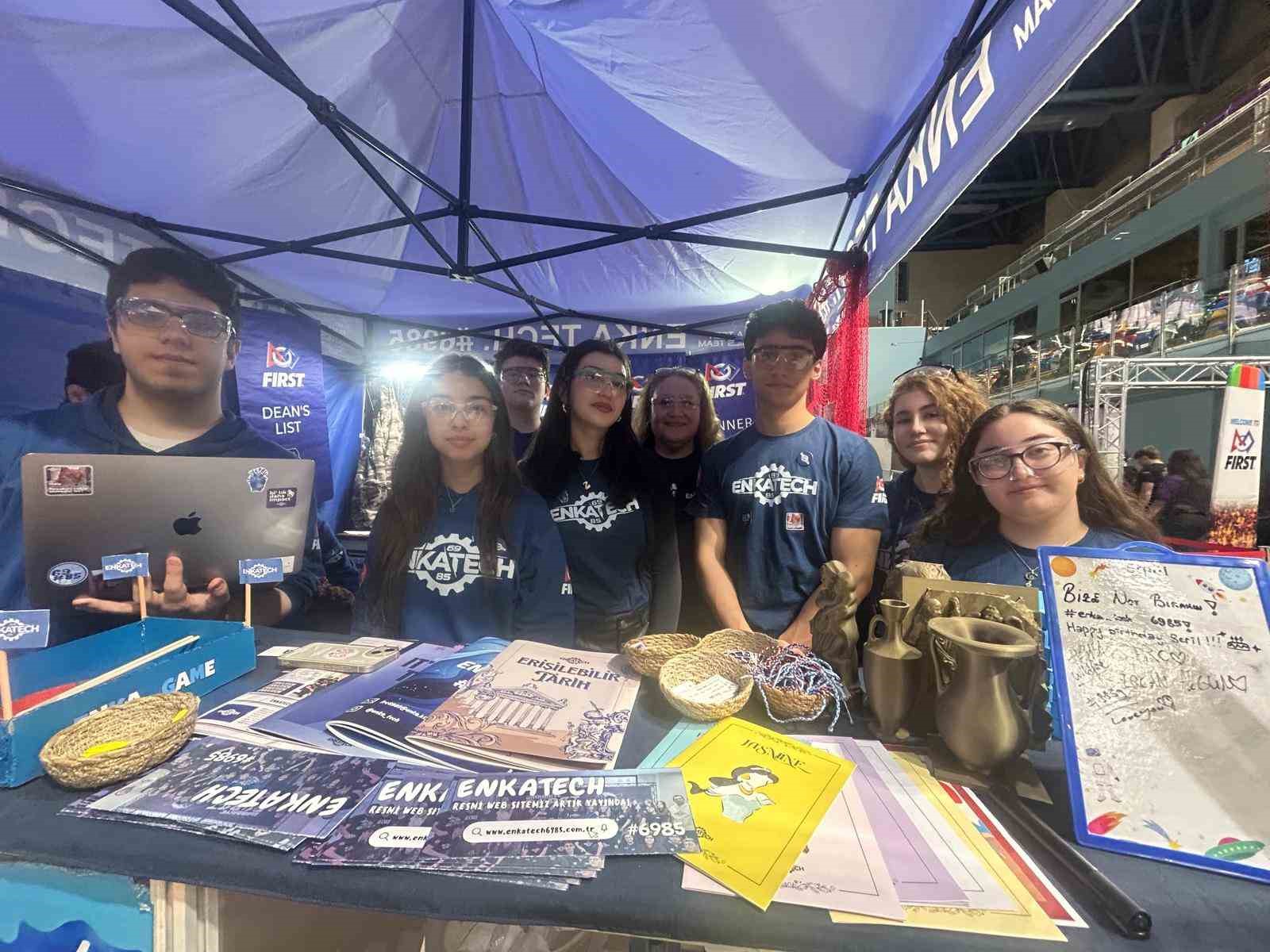 İzmitli robotik takımlar, Turknet’in teknoloji altyapısıyla FRC’de yarıştı
