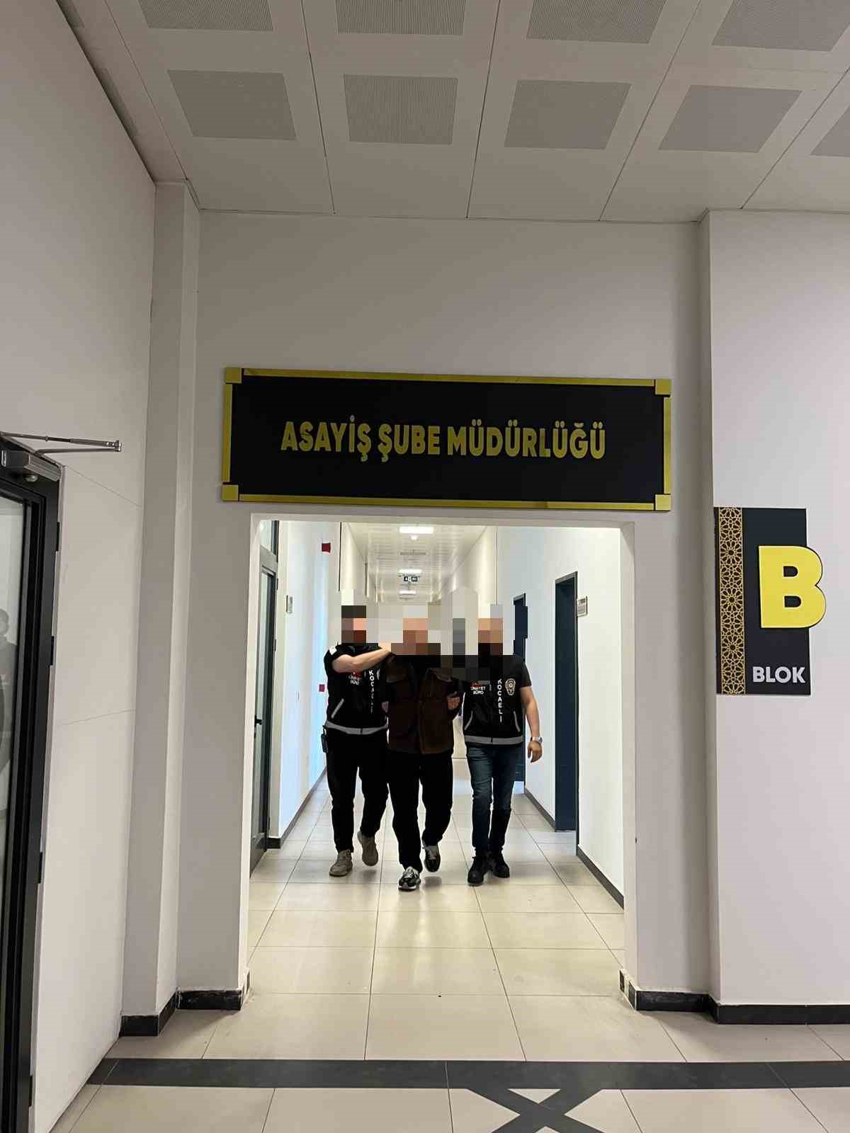 İzmit’teki eğlence mekanına silahlı saldırıyla ilgili tutuklu sayısı 14’e yükseldi
