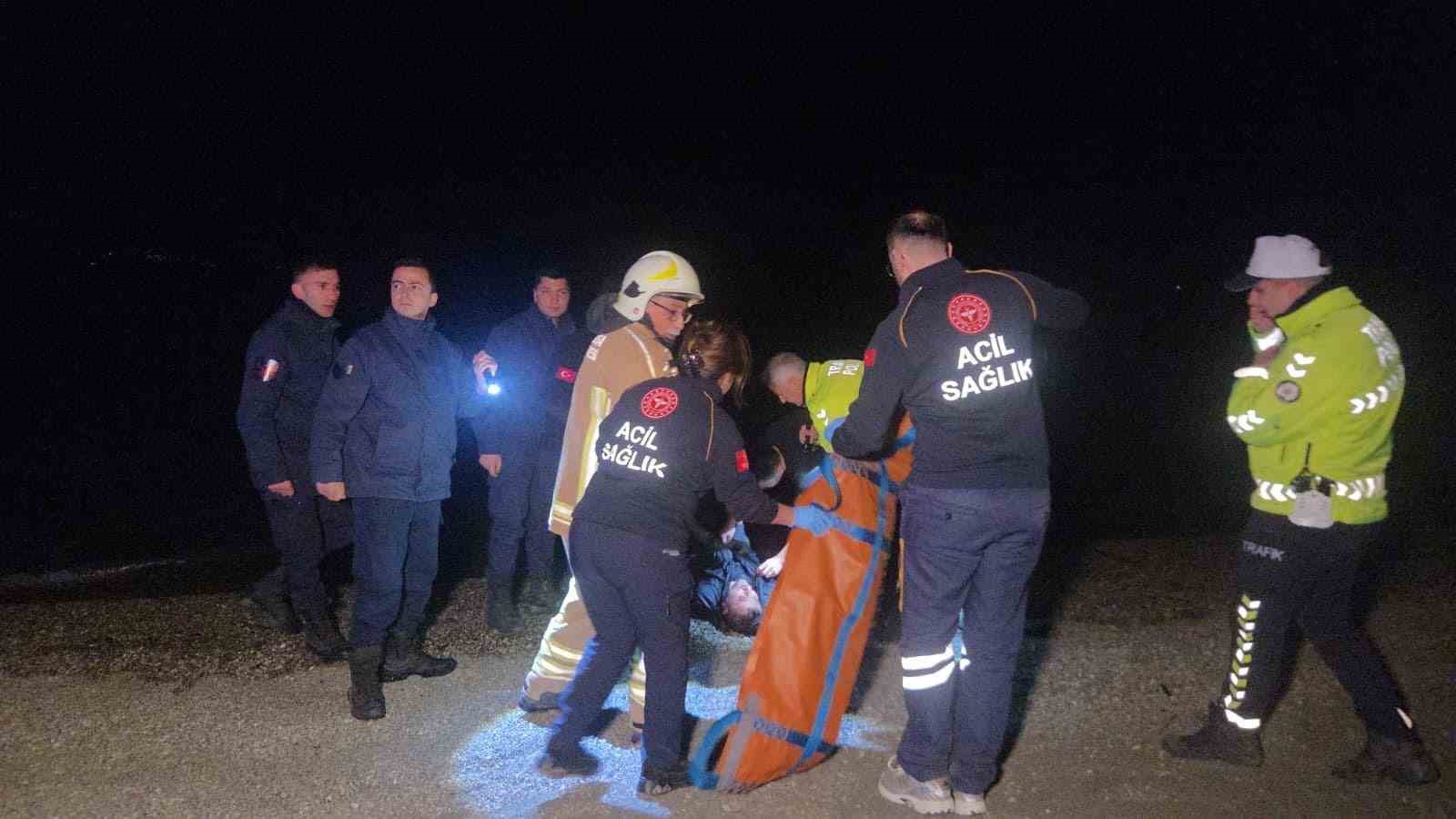 İznik Gölü’ne uçan otomobilde can pazarı
