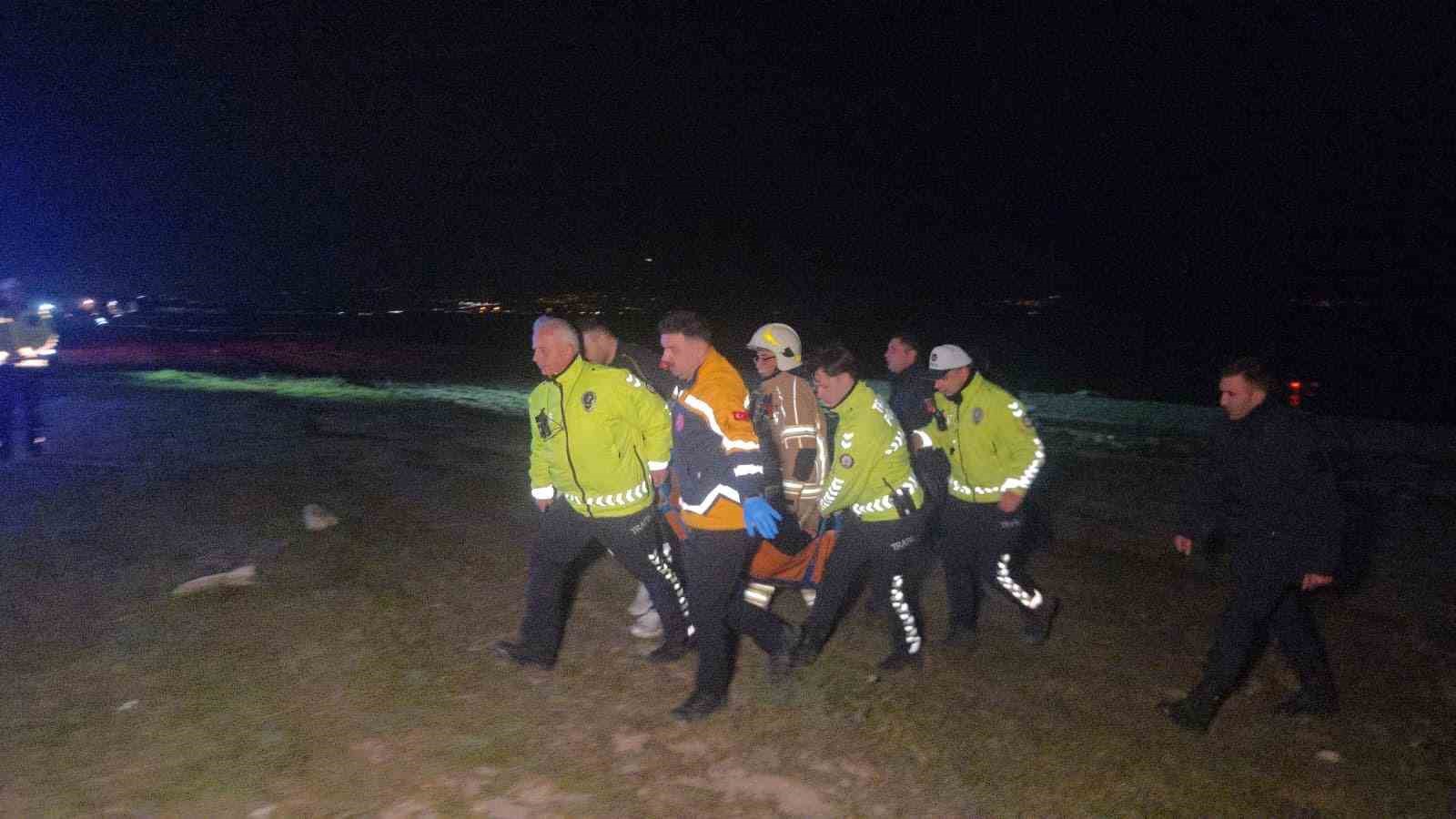 İznik Gölü’ne uçan otomobilde can pazarı
