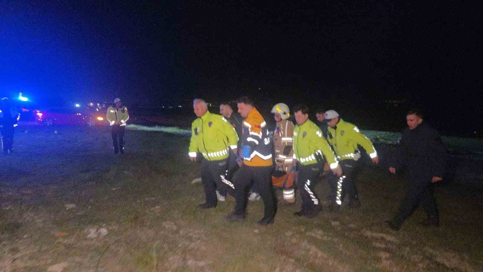 İznik Gölü’ne uçan otomobilde can pazarı
