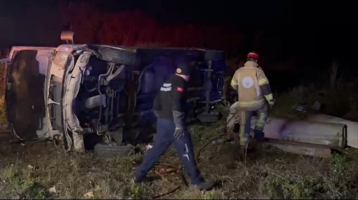 İznik’de feci kaza; 12 yaralı 1 ölü
