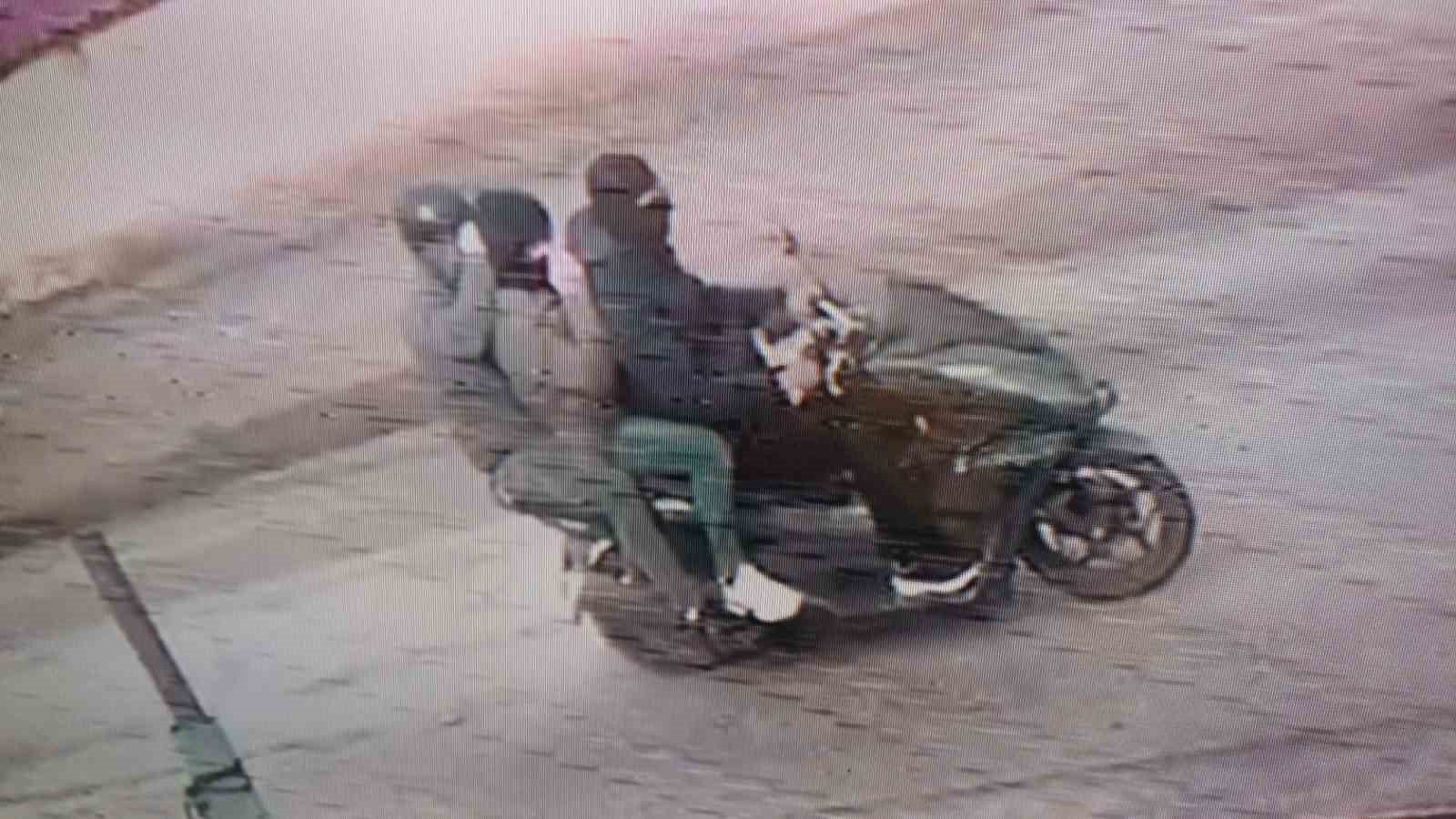 İznik’te evden hırsızlık şüphelileri 68 saatlik kamera incelemesiyle yakalandı
