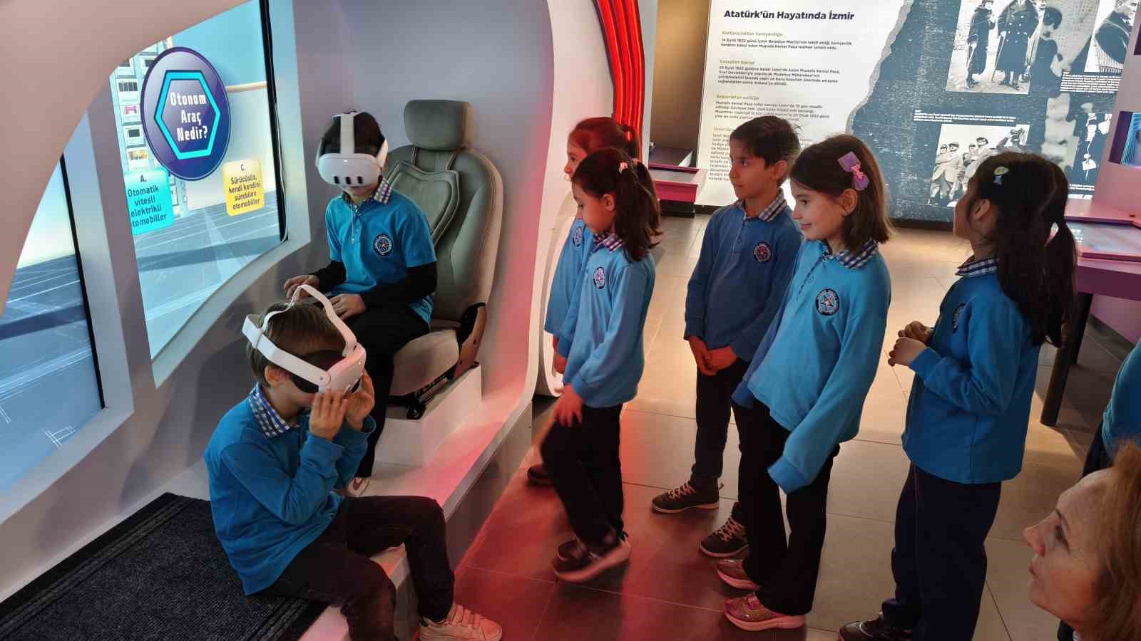 İzQ’dan rekor yılı: 2025’te 800 aktif üye, 16 bin 500 katılımcı
İzQ’dan rekor yılı: 2025’te 800 aktif üye, 16 bin 500 katılımcı