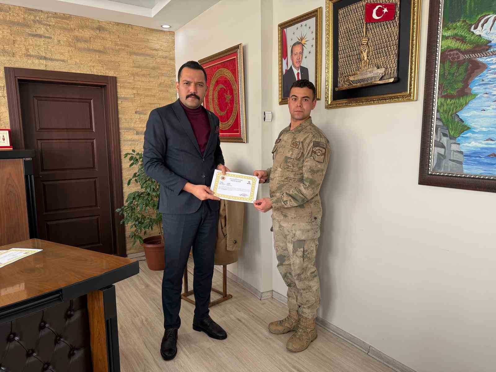 Jandarma personeline başarı belgesi verildi
