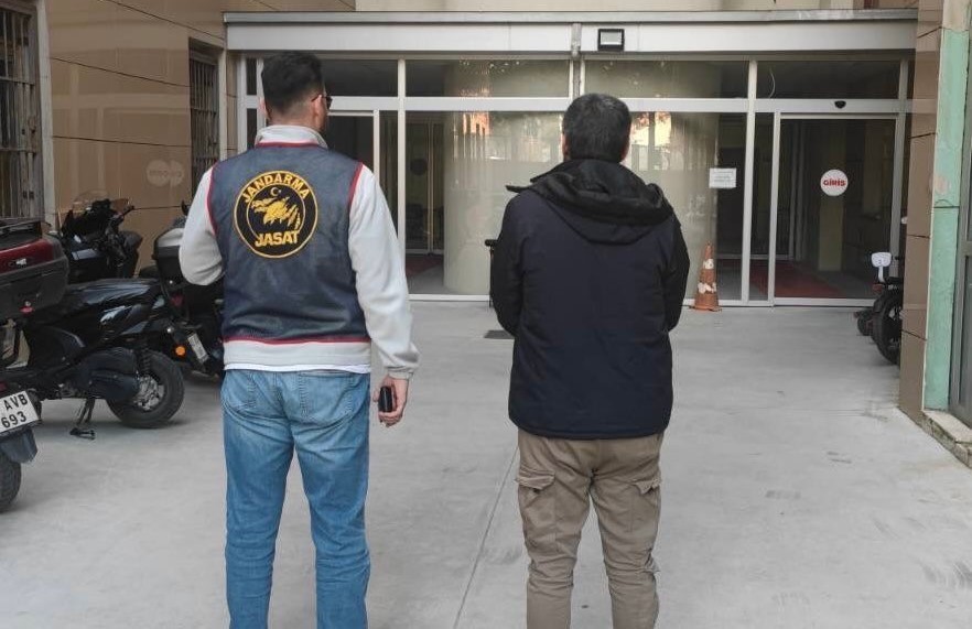 Jandarmadan kaçamadılar
