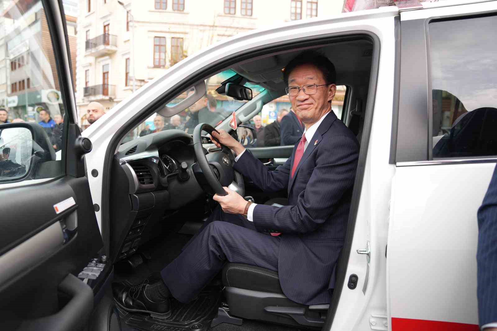 Japonya’dan Giresun Belediyesi’ne kurtarma aracı desteği
Japonya’dan Giresun Belediyesi’ne kurtarma aracı desteği