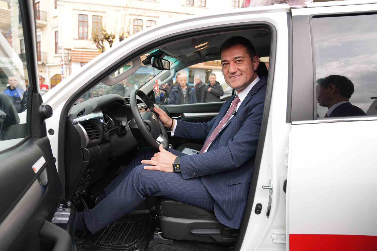 Japonya’dan Giresun Belediyesi’ne kurtarma aracı desteği
Japonya’dan Giresun Belediyesi’ne kurtarma aracı desteği