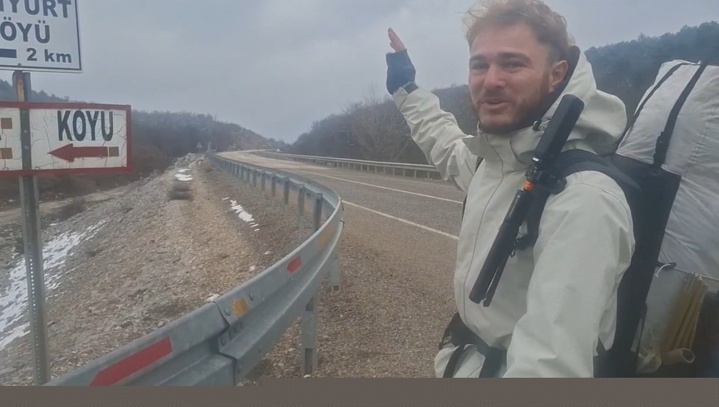 Japonya’ya ulaşmak için Almanya’dan yola çıkan gezgin 6 aydır yürüyor
