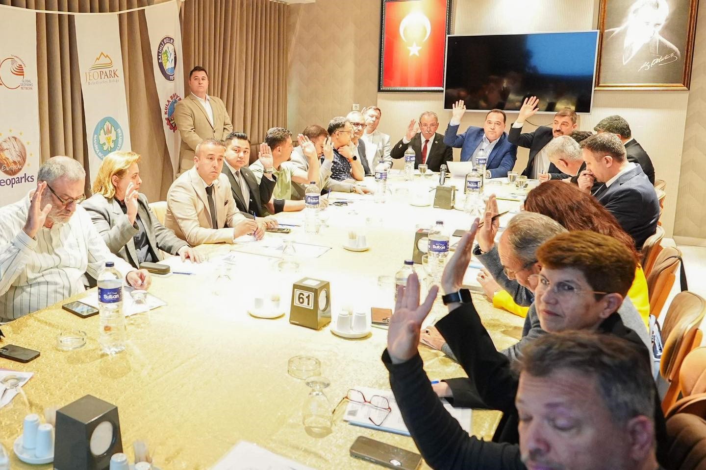 Jeopark Belediyeler Birliği, Salihli’de toplandı
