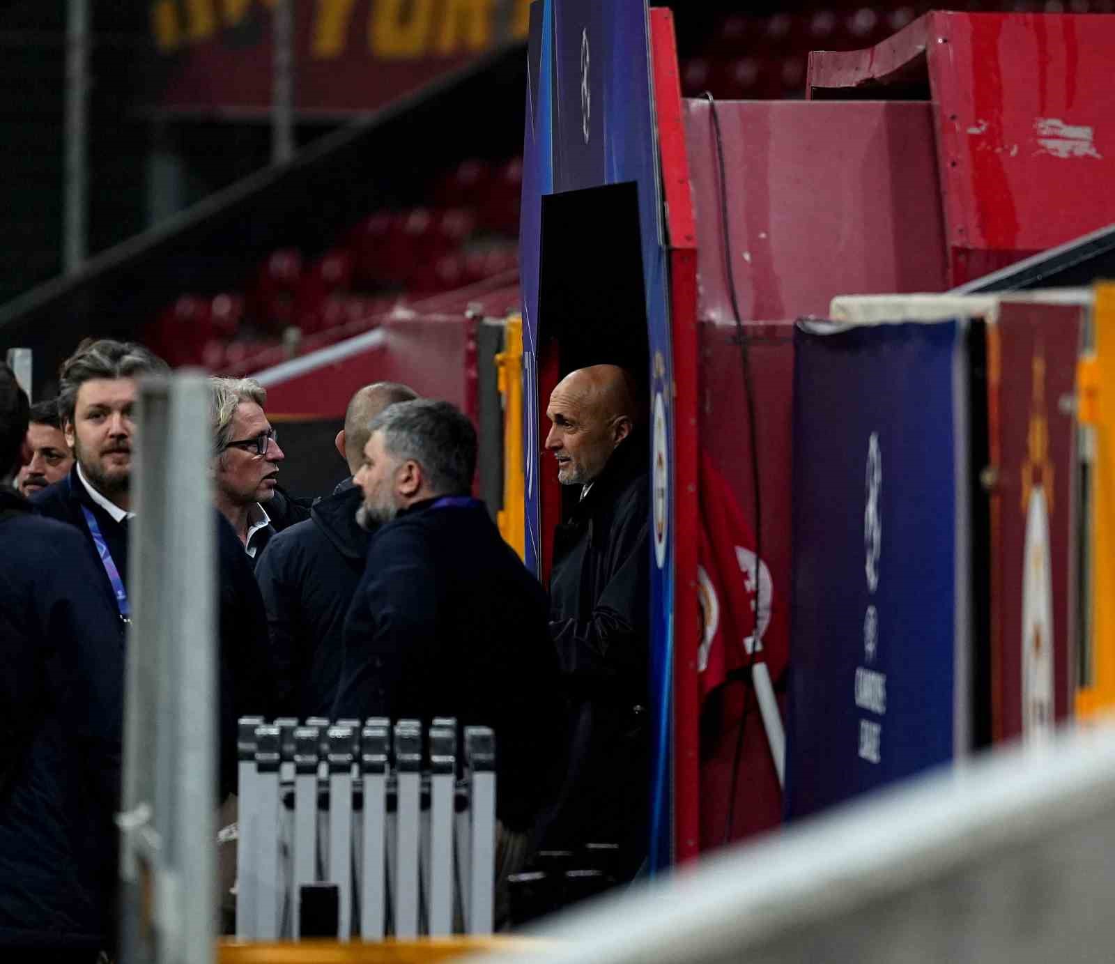 Juventus, RAMS Park’ta yürüyüş yaptı
