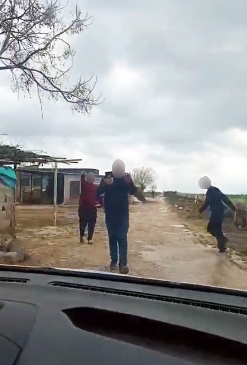 Kaçak elektriğe müdahale eden ekiplere saldırı
