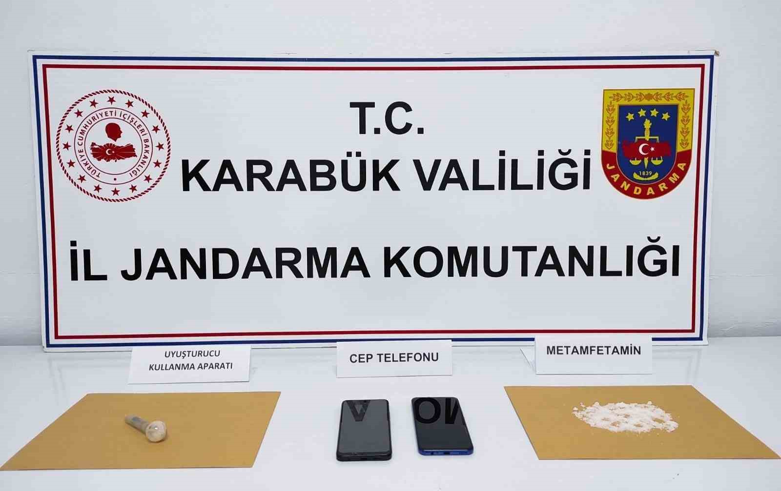 Kaçak kazı ve uyuşturucu operasyonlarında 11 kişi yakalandı
