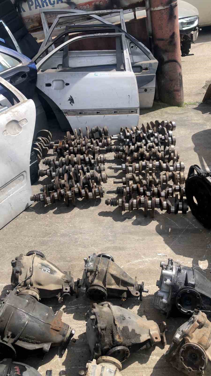 Kaçak oto parçasıyla 2 milyonluk haksız kazanç hedefleniyordu, polis "dur" dedi
