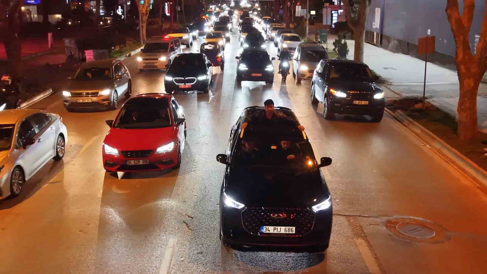 Kadıköy’de sunrooftan çıkan genç drondan kaçamadı: Cezayı yedi
