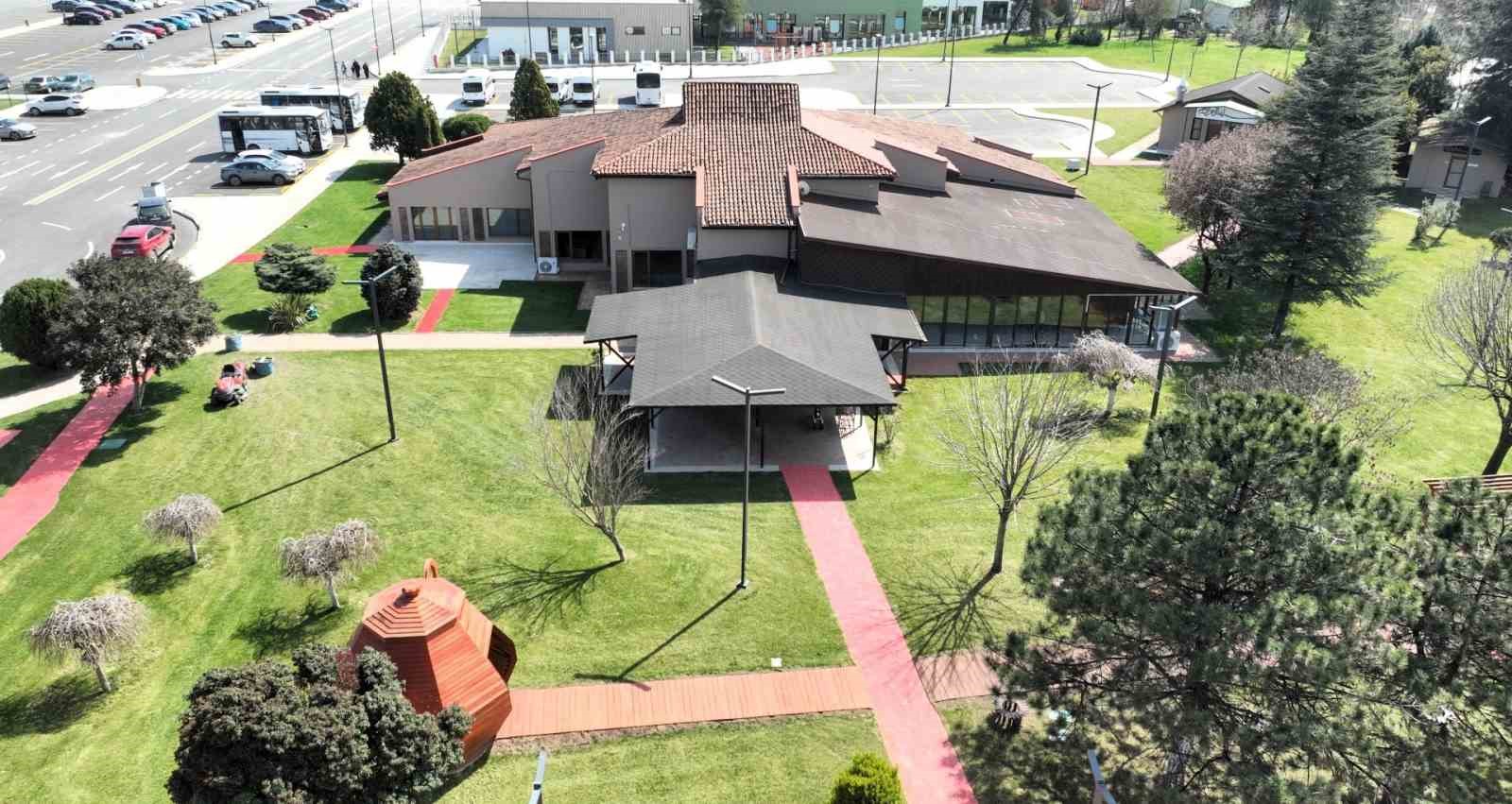 Kadınlar "Ana Kafe" ile hem öğrenecek hem üretecek
