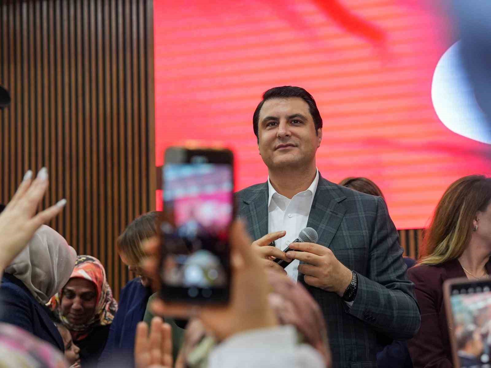 Kadınlar matinesi, Şehitkamil’e renk kattı
Kadınlar matinesi, Şehitkamil’e renk kattı