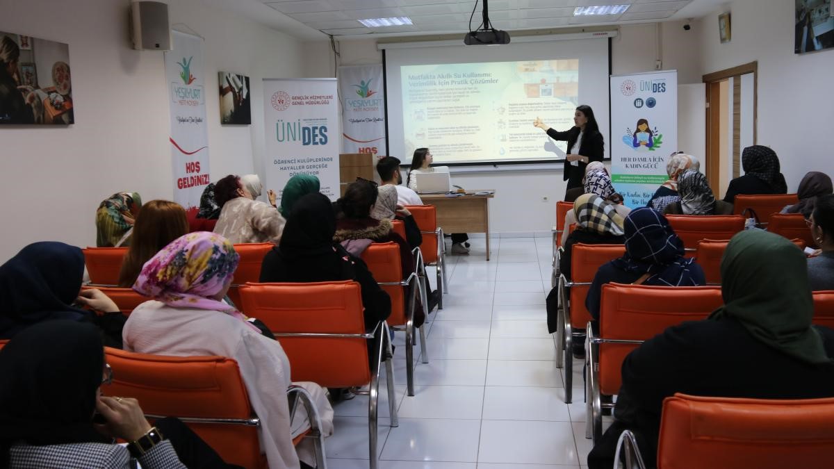 Kadınlara su tasarrufu eğitimi verildi

