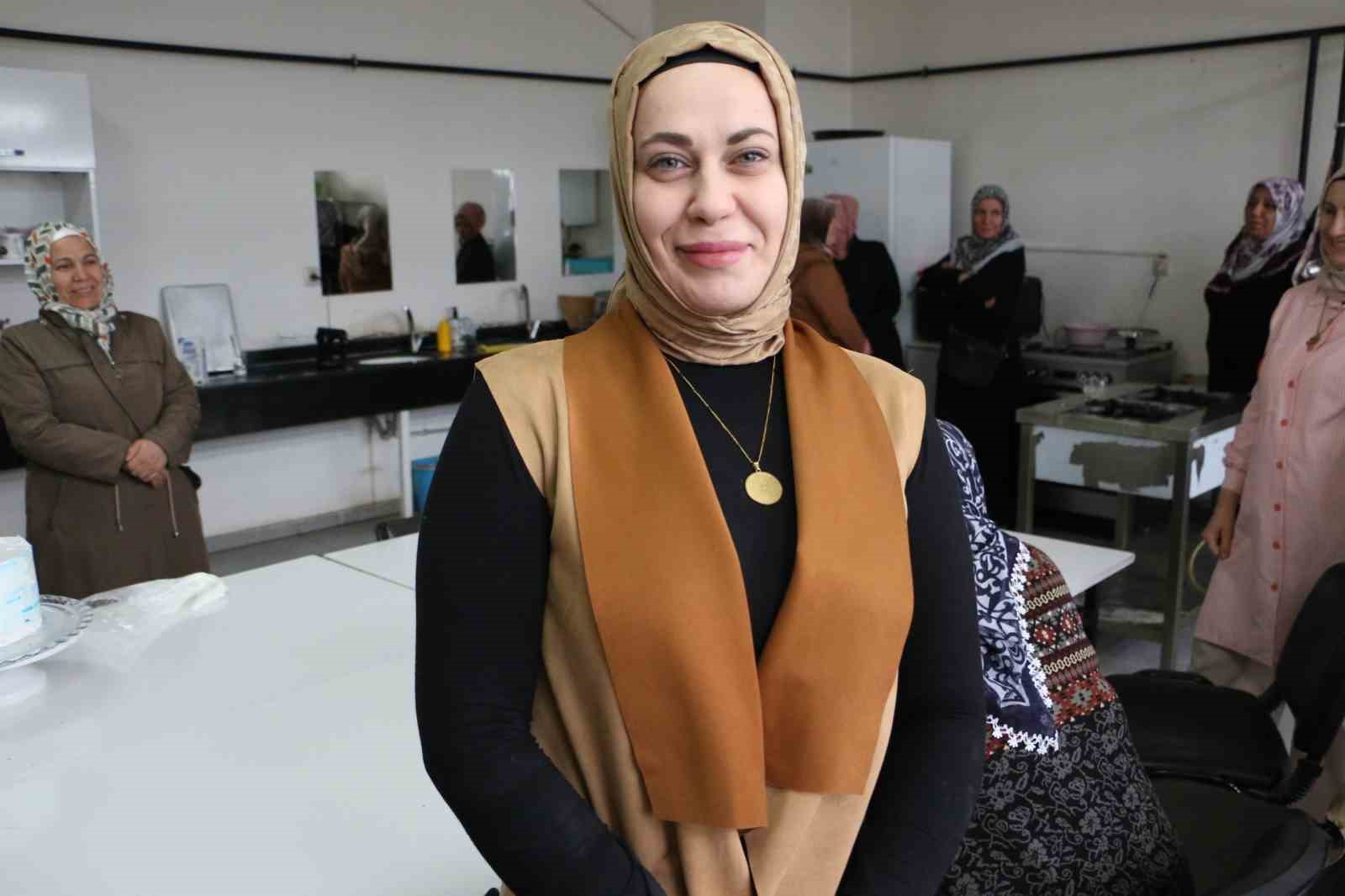 Kadınların emeği madalyayla taçlandı
