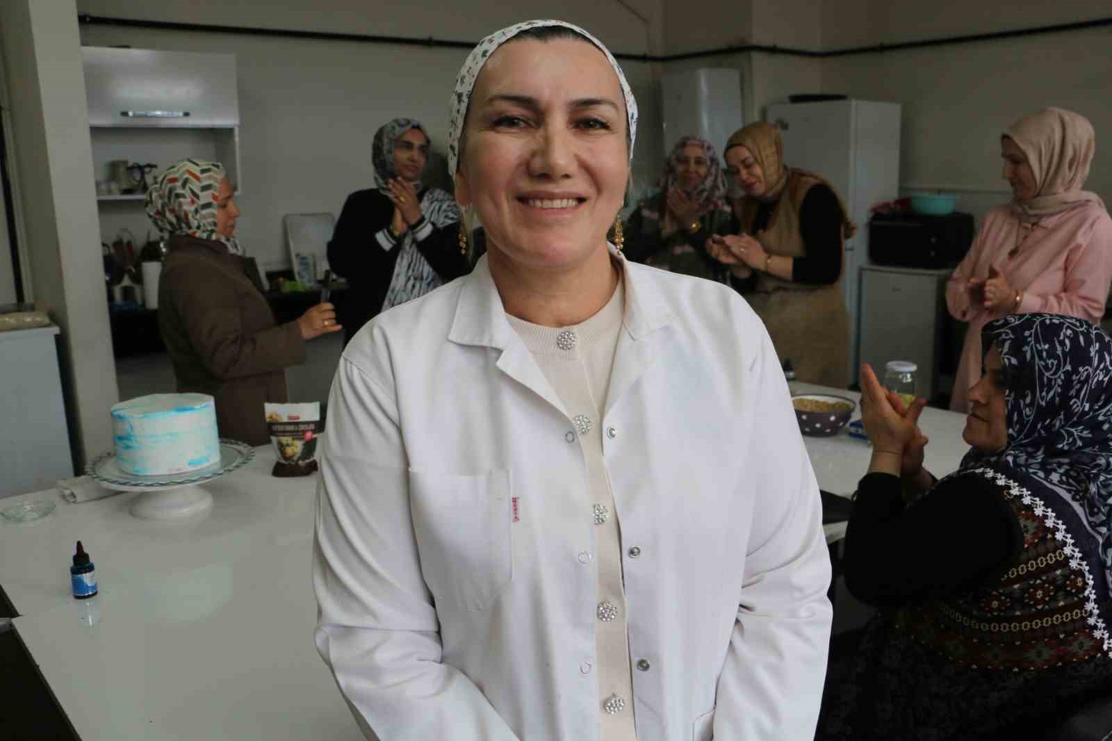 Kadınların emeği madalyayla taçlandı
