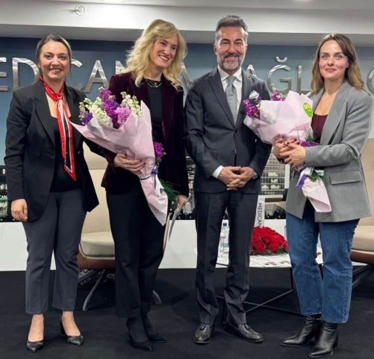 Kadınların gücü aynı sahnedeydi: İlham veren hikâyeler paylaşıldı
