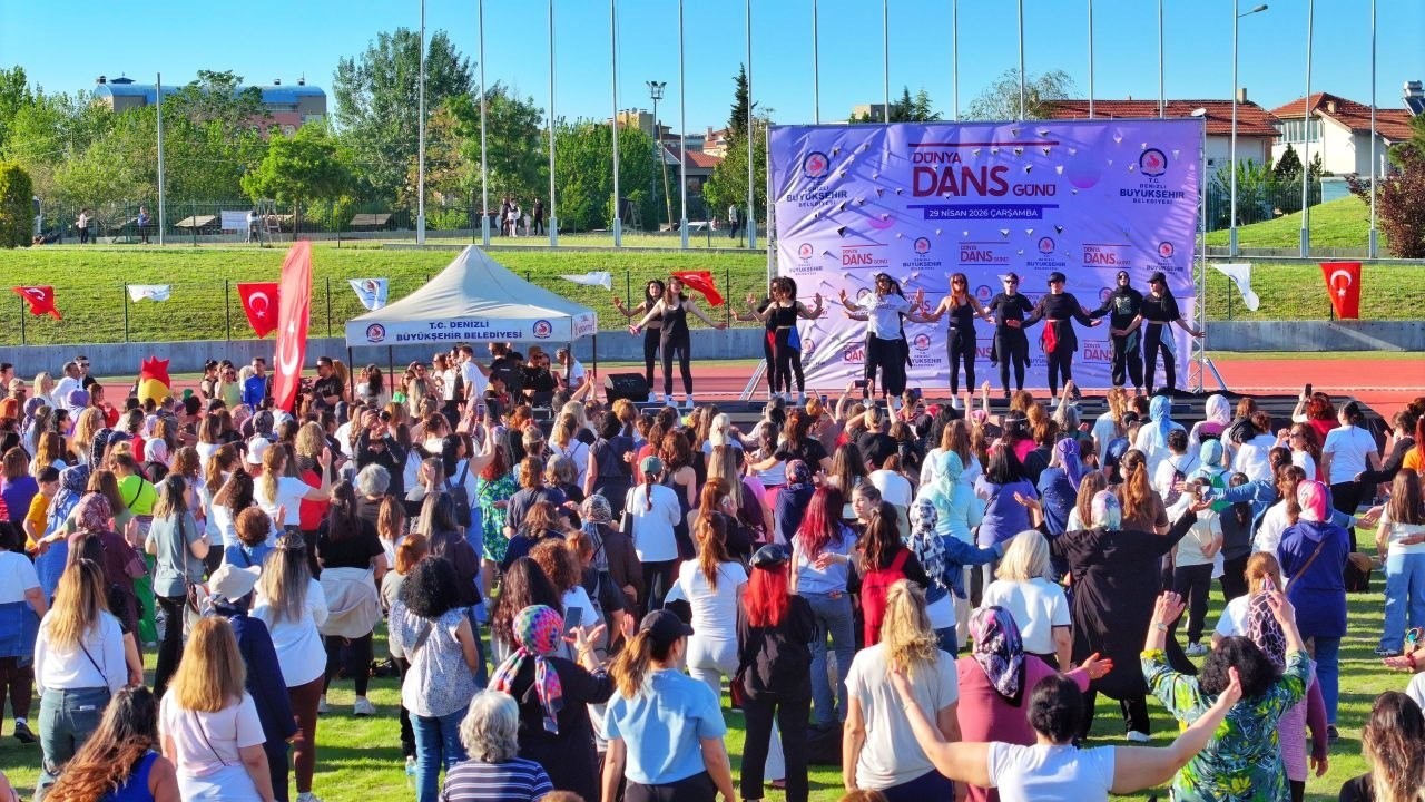 Kadınların ritmi Denizli’ye enerji kattı
